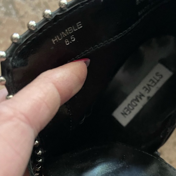 Steve Madden Heeled Studded Beaded Buckle Bootie “Humble” Sz 8.5 - Picture 5 of 6